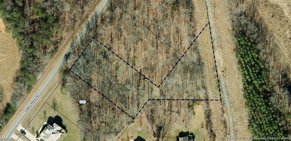 2nd image of 0 Town Creek Rd