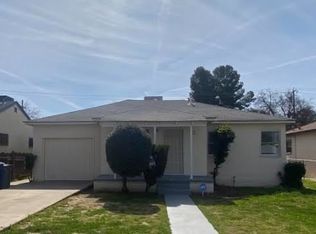 121 W Valencia Ave, Fresno, CA 93706