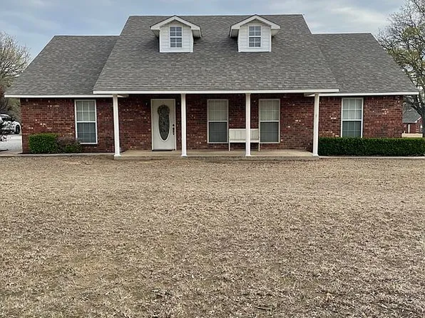 238 Fork St, Lone Grove, OK 73443