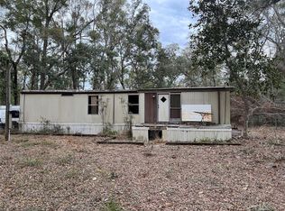 107 NE 325th Ave, Old Town, FL 32680