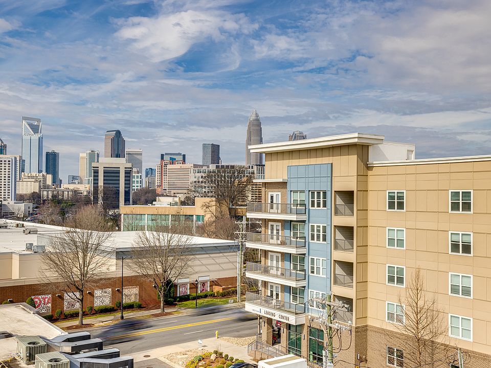 Midtown 205, Charlotte, NC, Skyline View