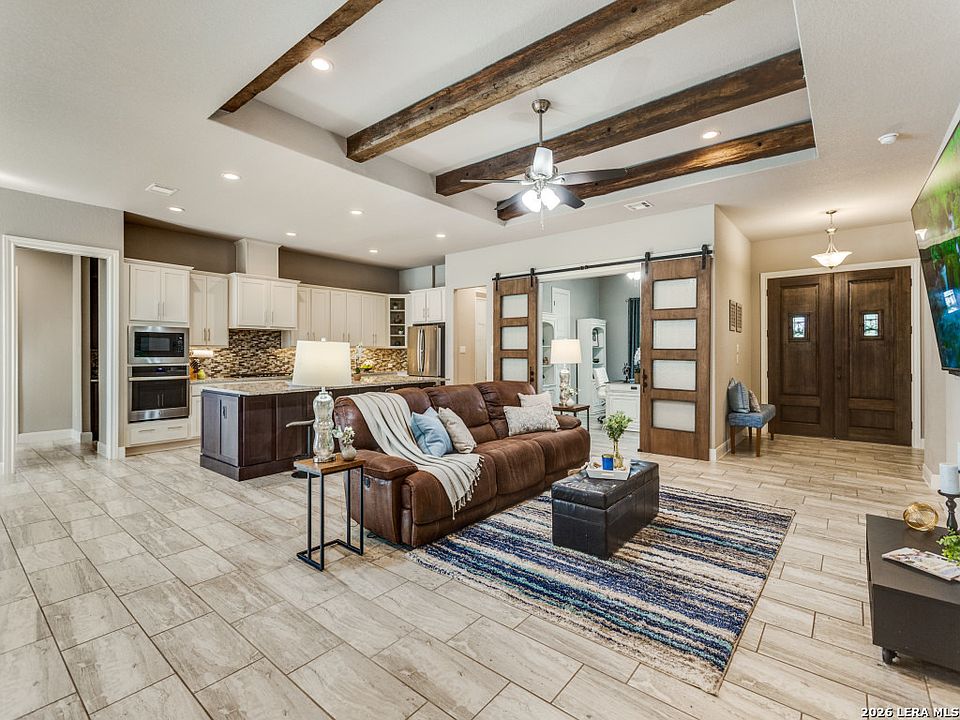 1st image of 312 Lantana Crossing