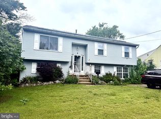 401 Melvin Ave, Glendora, NJ 08029