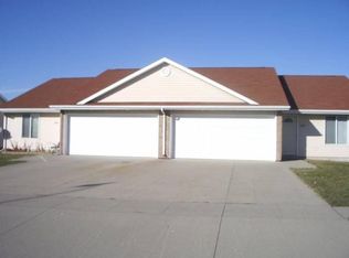 2017 Vista View Dr, Granger, IA 50109