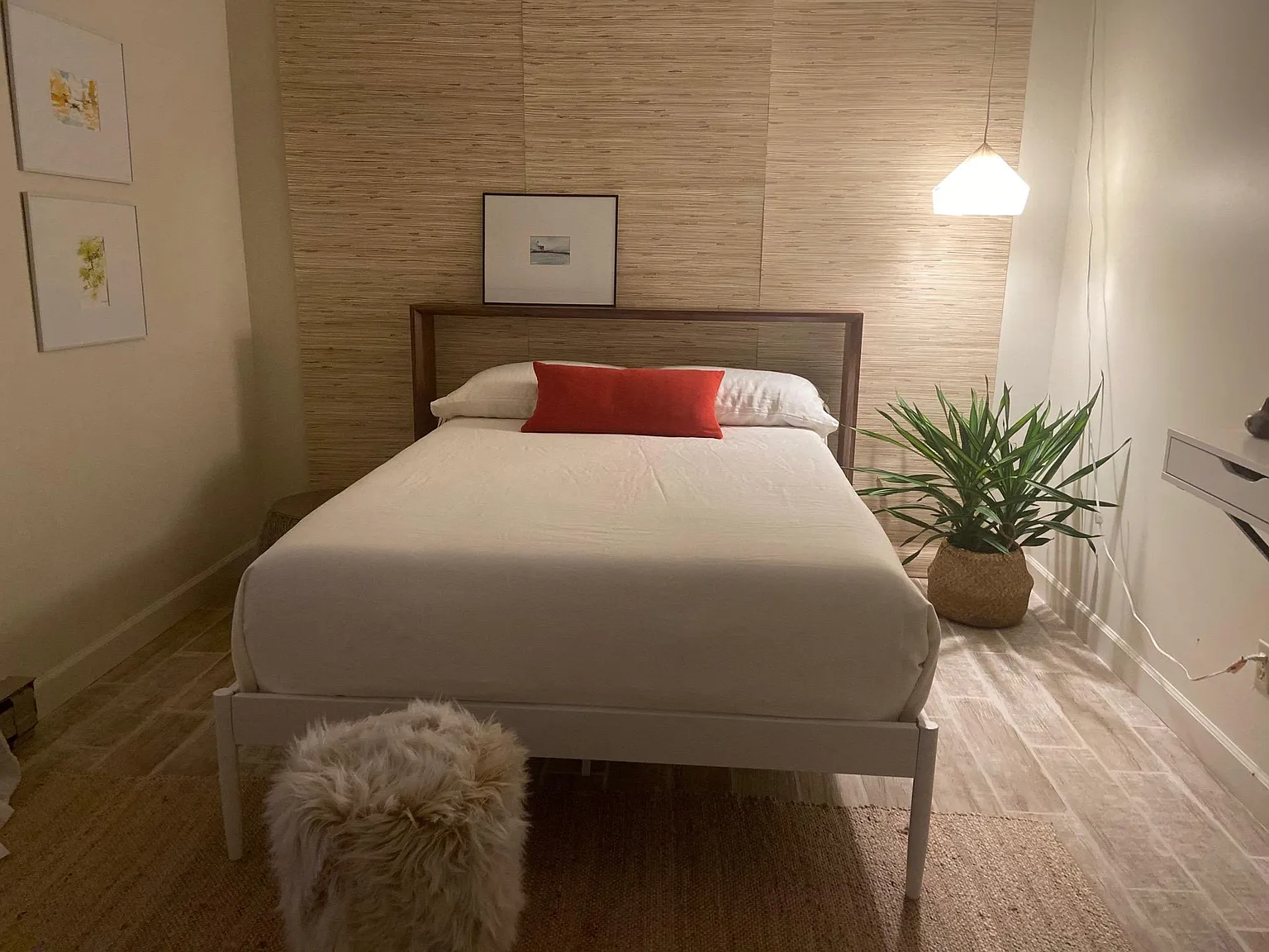 2 bed, 1000 sqft, $1,300 — Photo 4