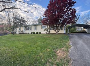 205 Oak St, Russell Springs, KY 42642