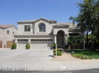 1121 S Roles Dr, Gilbert, AZ 85296