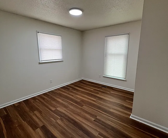 638 Jefferson St #B — Photo 8