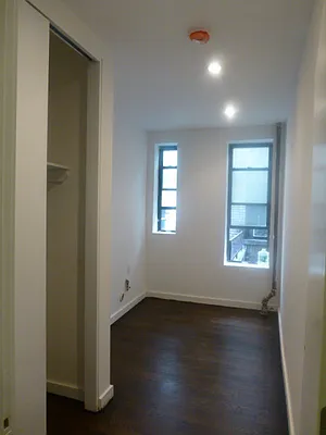 Rented by Bohemia Realty Group | media 14