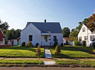 9 Dailey St, South River, NJ 08882