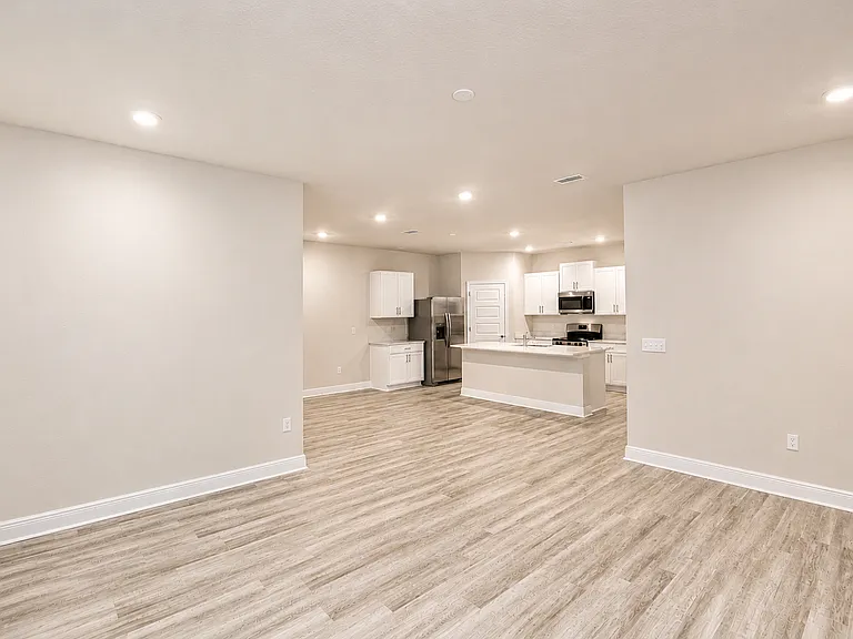 530 Bridle Way — Photo 3
