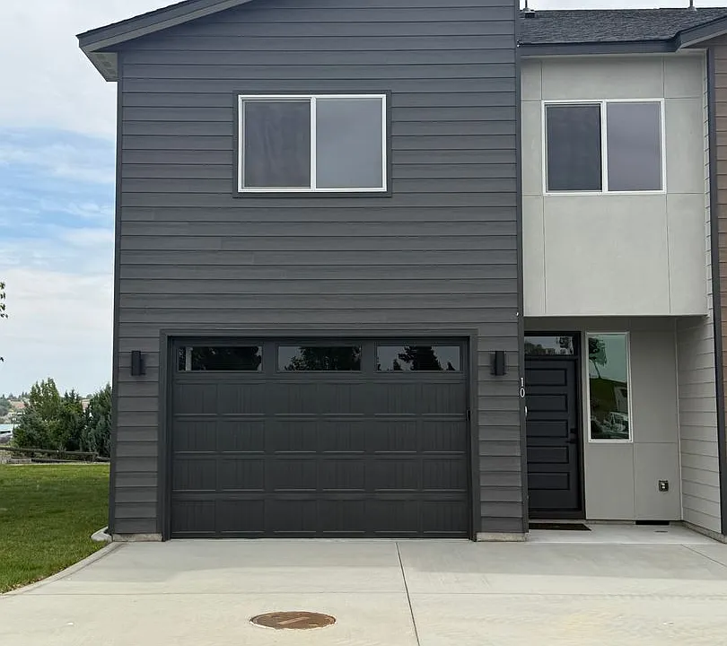 6398 Melby Way NE #10