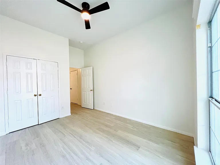 2606 Atwood Glen Ln — Photo 34