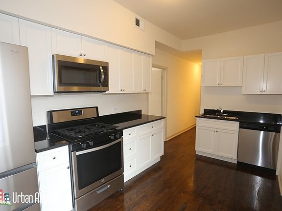 2nd image of 1315 W Leland Ave #G03c