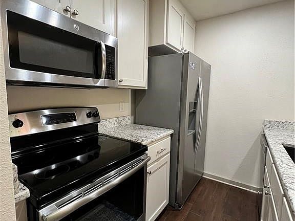 4th image of 1501 Stallings Dr APT 55