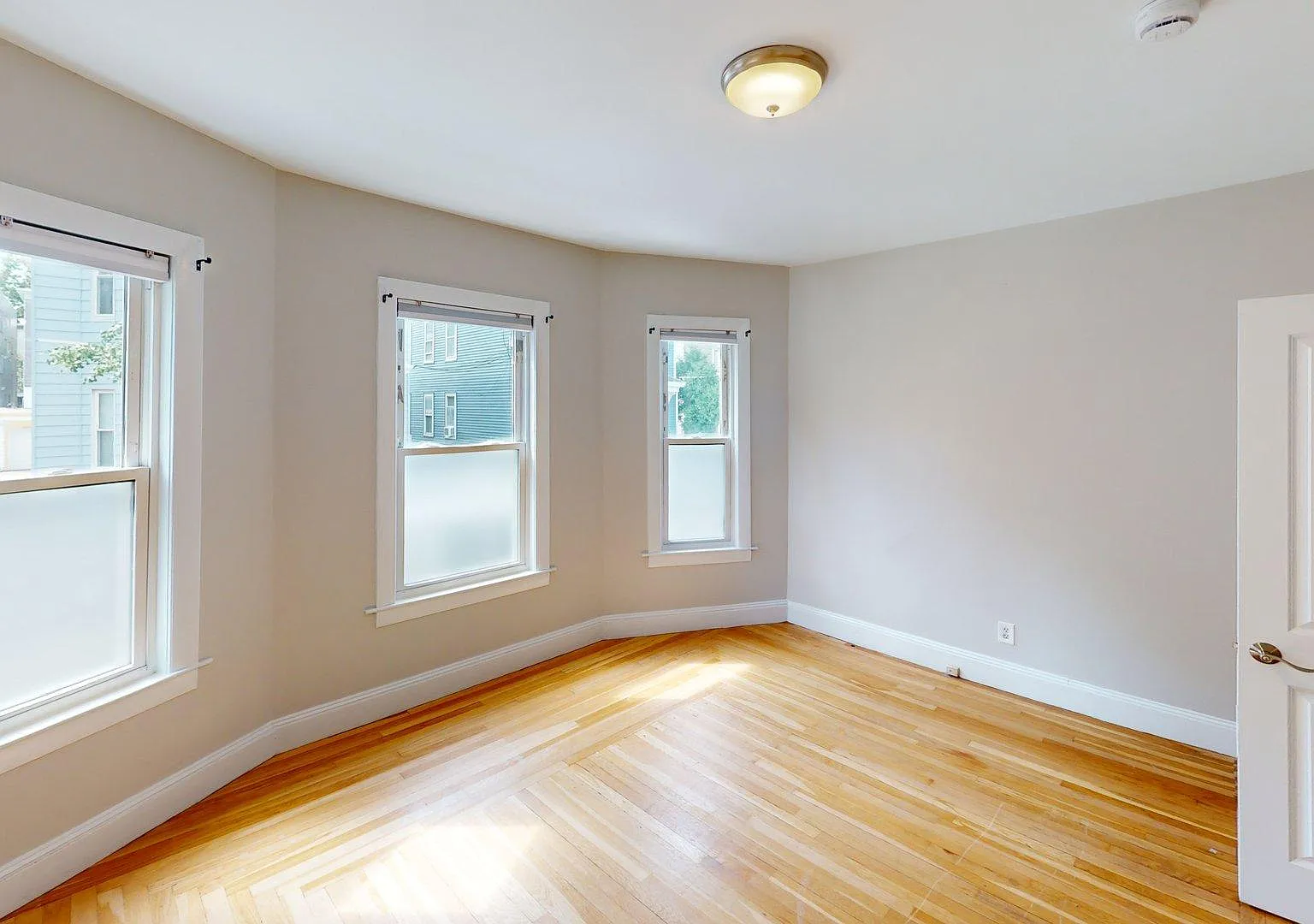 25-27 Marney Street — Photo 1