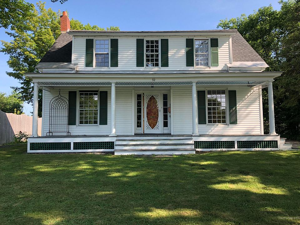 2nd image of 92 Lincoln St