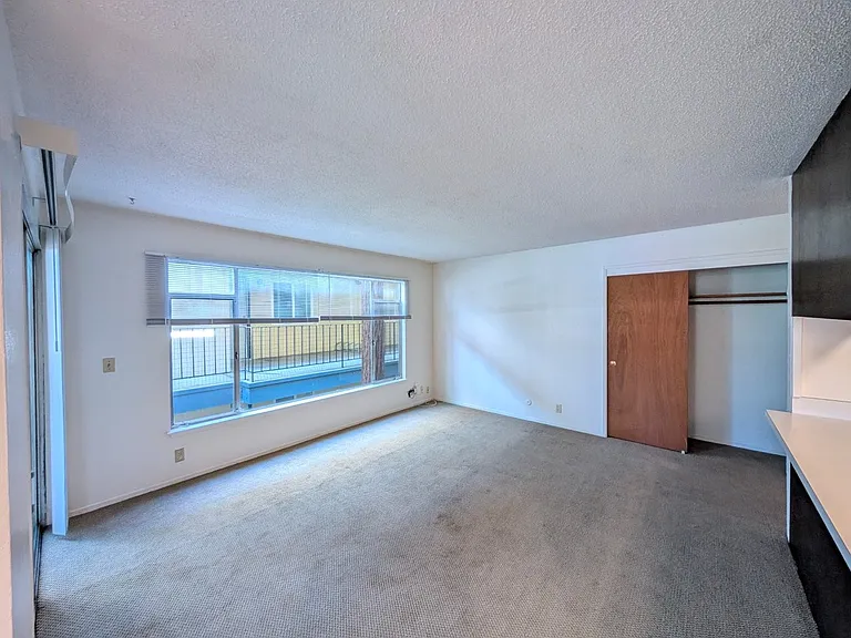 1925 Delaware St #2C — Photo 2