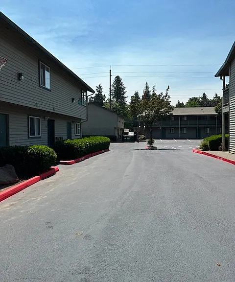 Rockwood Park Apartments — Photo 2