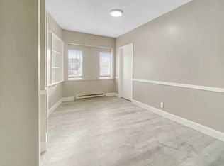 104 S Beechtree St UNIT B, Grand Haven, MI 49417