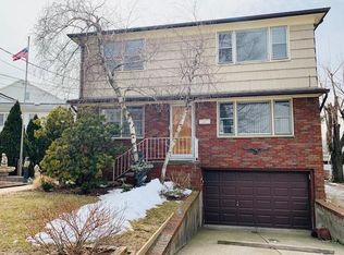 744 5th Ave, Lyndhurst, NJ 07071