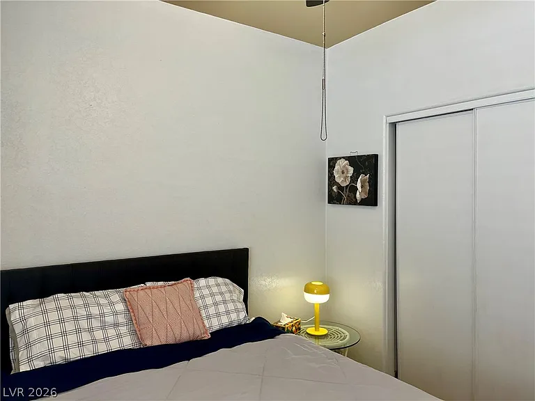 340 Jacaranda Arbor St — Photo 25