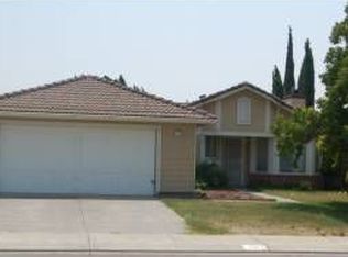 130 E Clover Rd, Tracy, CA 95376