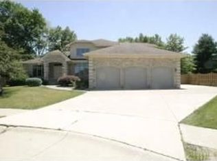 5514 20th Avenue Ct, Moline, IL 61265