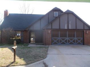 2418 Whispering Oaks Dr, Seminole, OK 74868