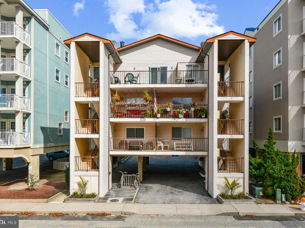 14 79th St Unit 2E, Ocean City, MD 21842