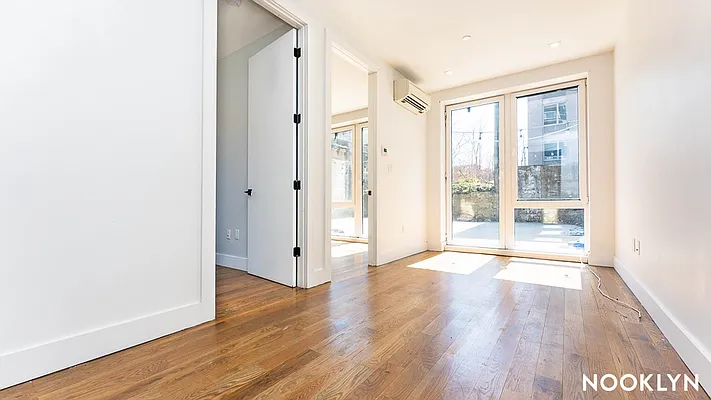 Rented by Nooklyn NYC LLC | media 2