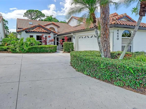 4440 Calle Serena, Sarasota, FL 34238