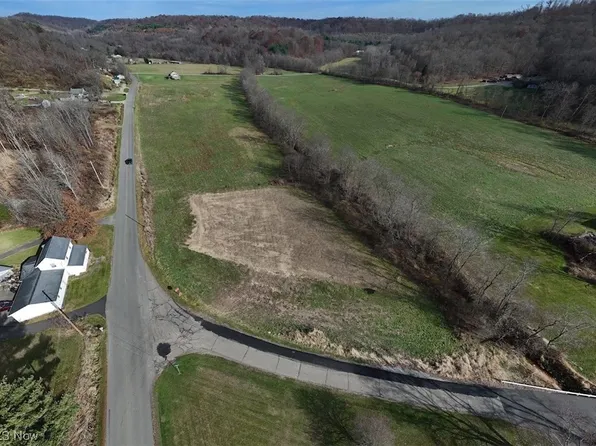 Hasket Rd, Dennison, OH 44621
