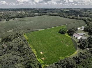 McCurry Rd, Roscoe, IL 61073