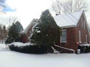 8190 Wattsburg Rd, Erie, PA 16509