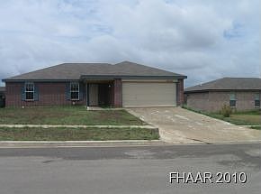 1st image of 4513 Lloyd Dr