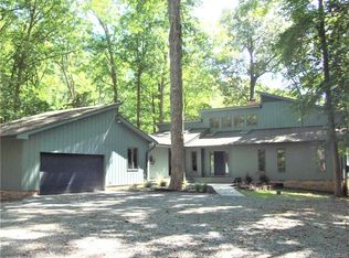189 Sunset Vista Dr, Hartfield, VA