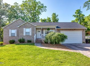 4253 Foothills Dr, Knoxville, TN 37938