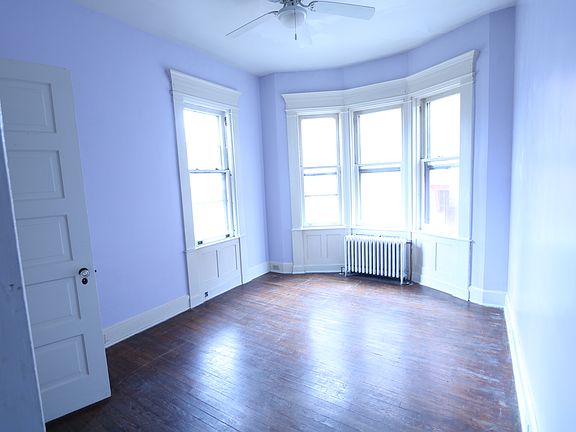 3rd image of 316 W 10th St #1