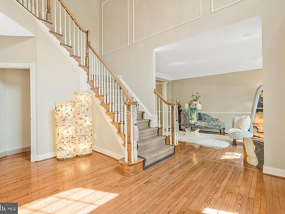 5th image of 19583 Saratoga Springs Pl