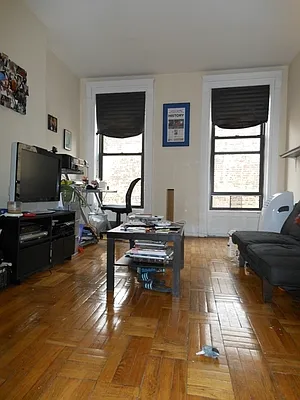 Rented by 5 Boro Realty Corp | media 19