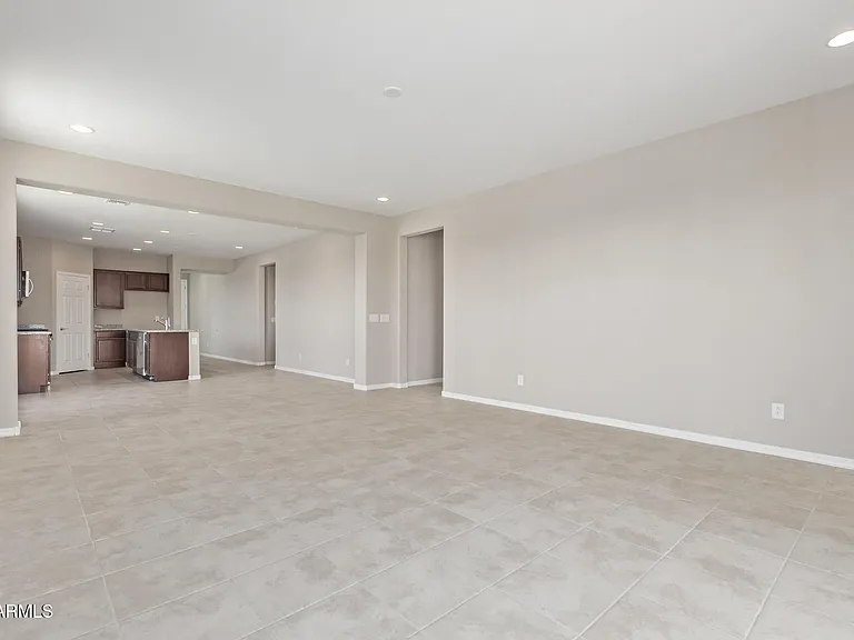 8804 W Marshall Ave — Photo 8