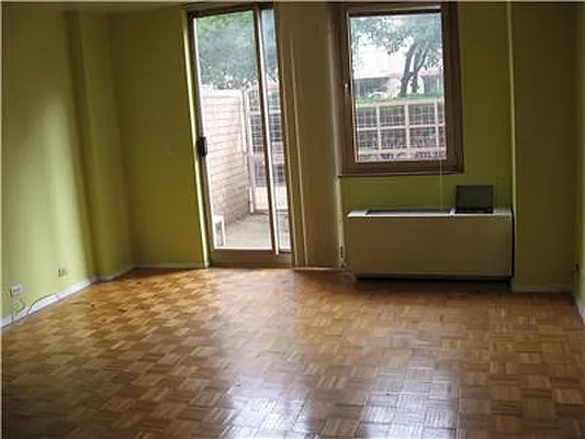 Rented by RELO REDAC INC. | media 20