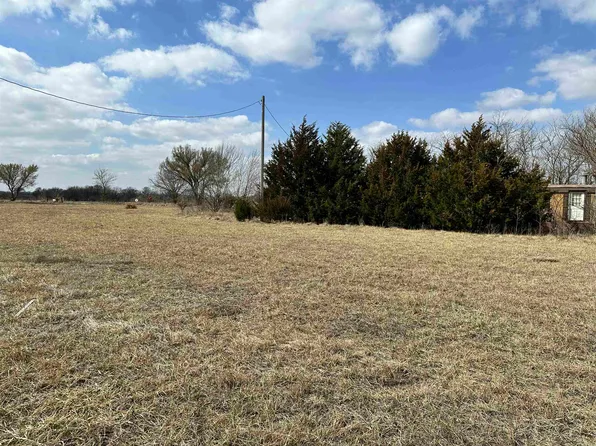 580 Bb Rd, Fall River, KS 67047