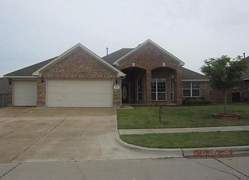 1st image of 605 Primavera Dr