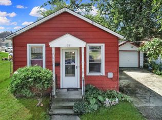 609 Front St, Aurora, IL 60505