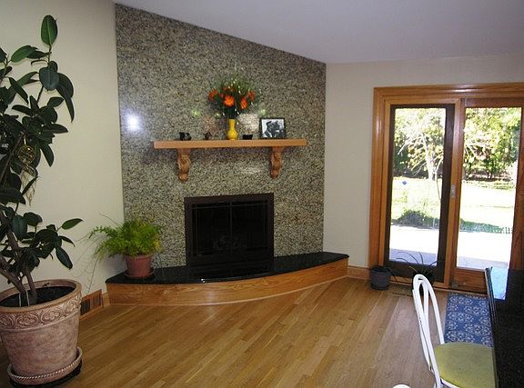 5th image of 34 N Donald Ave