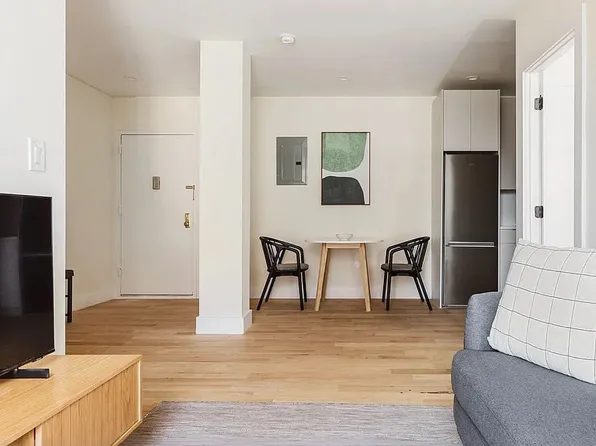 226 W 97th St #8EE, New York, NY 10025