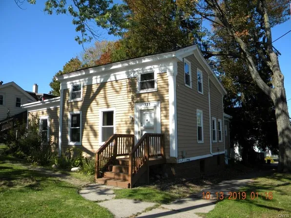 323 Cayuga St, Fulton, NY 13069
