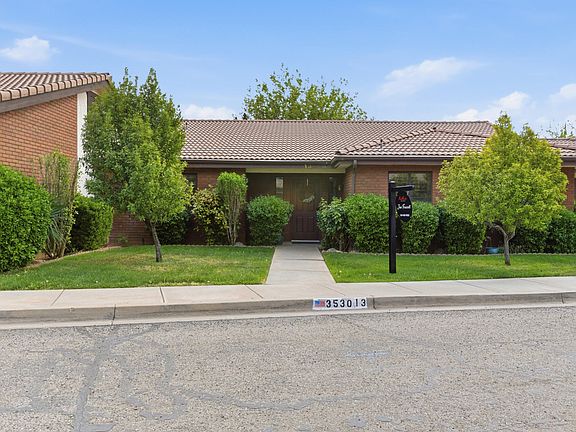 2nd image of 3530 S Manzanita Rd #13